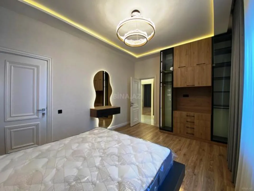 Satılır 4 otaqlı həyət evi 140 m²