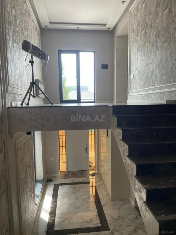 Kirayə verilir 4 otaqlı həyət evi 300 m²