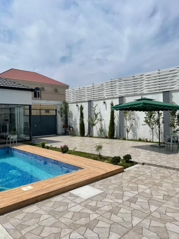 Kirayə verilir 4 otaqlı həyət evi 300 m²