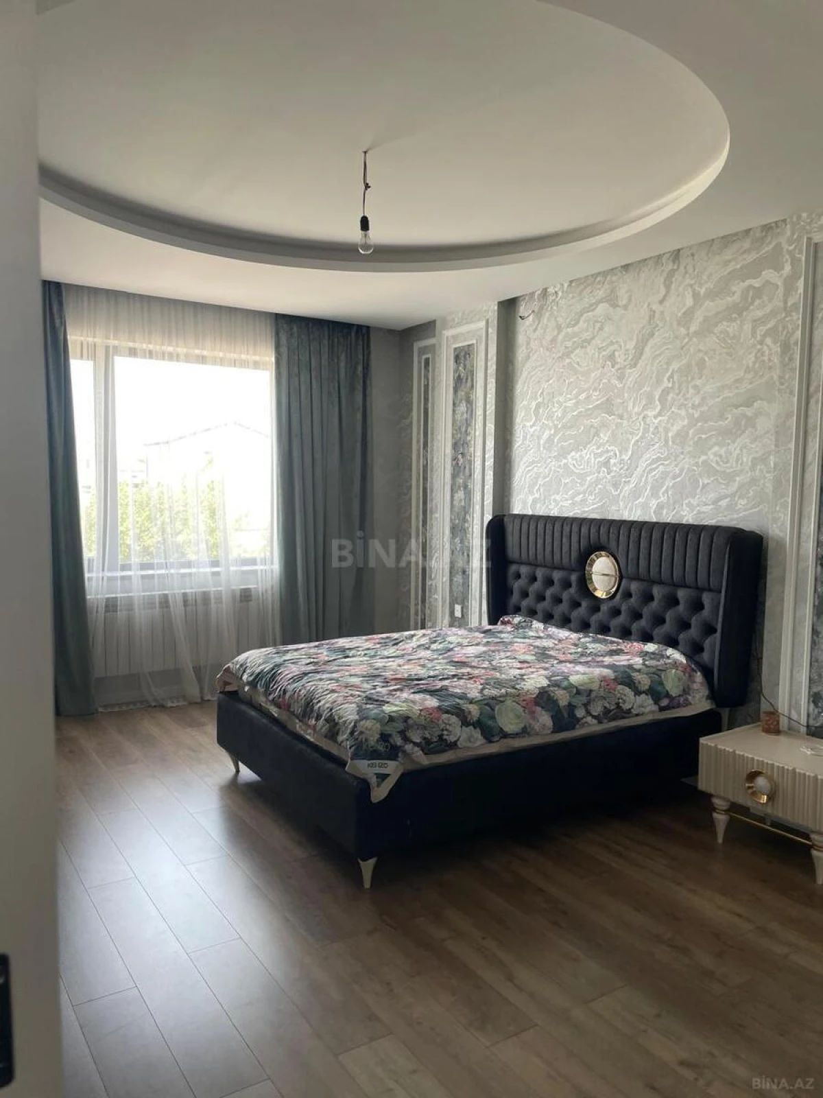 Kirayə verilir 4 otaqlı həyət evi 300 m²
