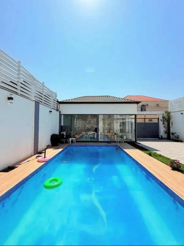 Kirayə verilir 4 otaqlı həyət evi 300 m²