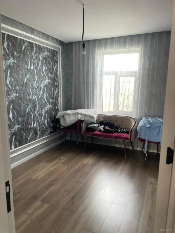 Kirayə verilir 4 otaqlı həyət evi 300 m²