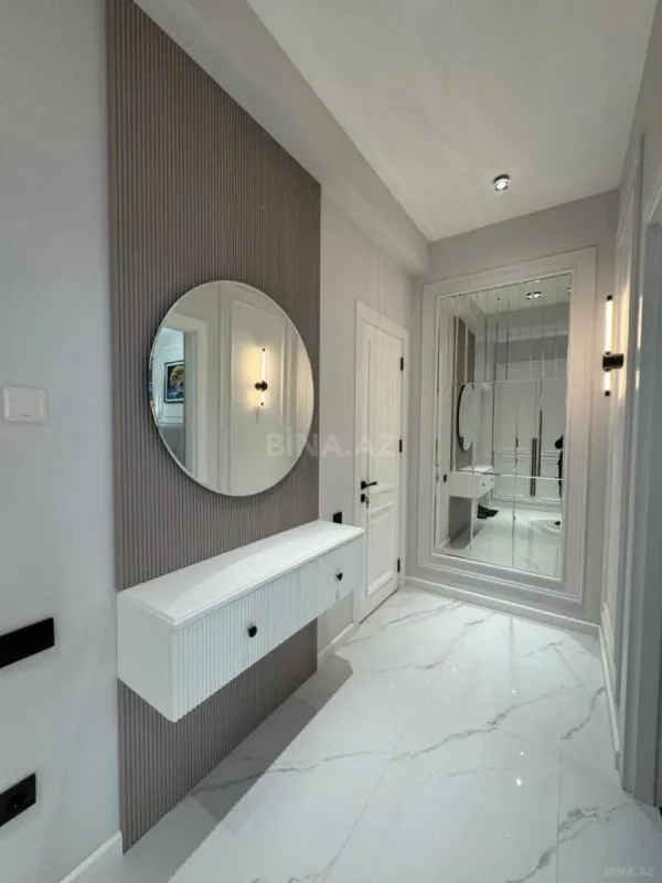 Satılır 2 otaqlı mənzil 75 m²