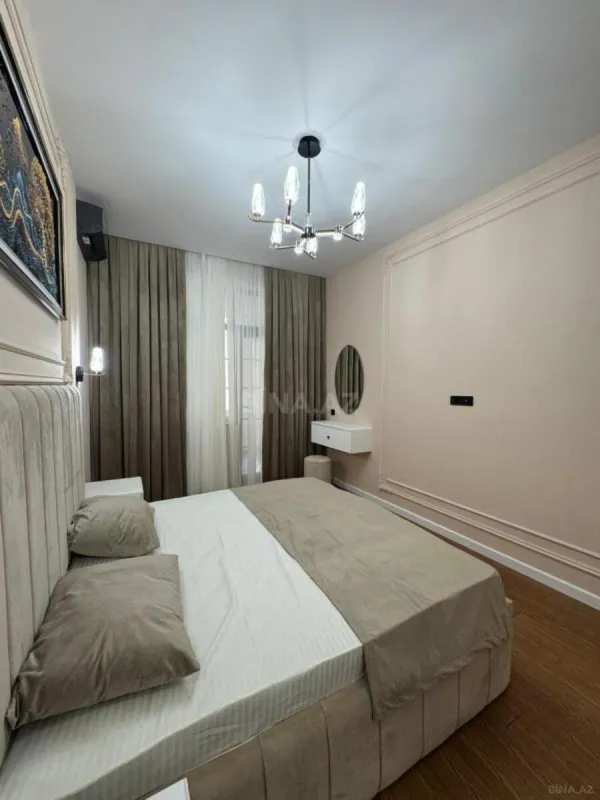 Satılır 2 otaqlı mənzil 75 m²