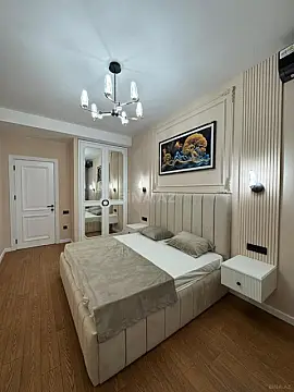 Satılır 2 otaqlı mənzil 75 m²