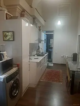 Satılır 2 otaqlı mənzil 60 m²