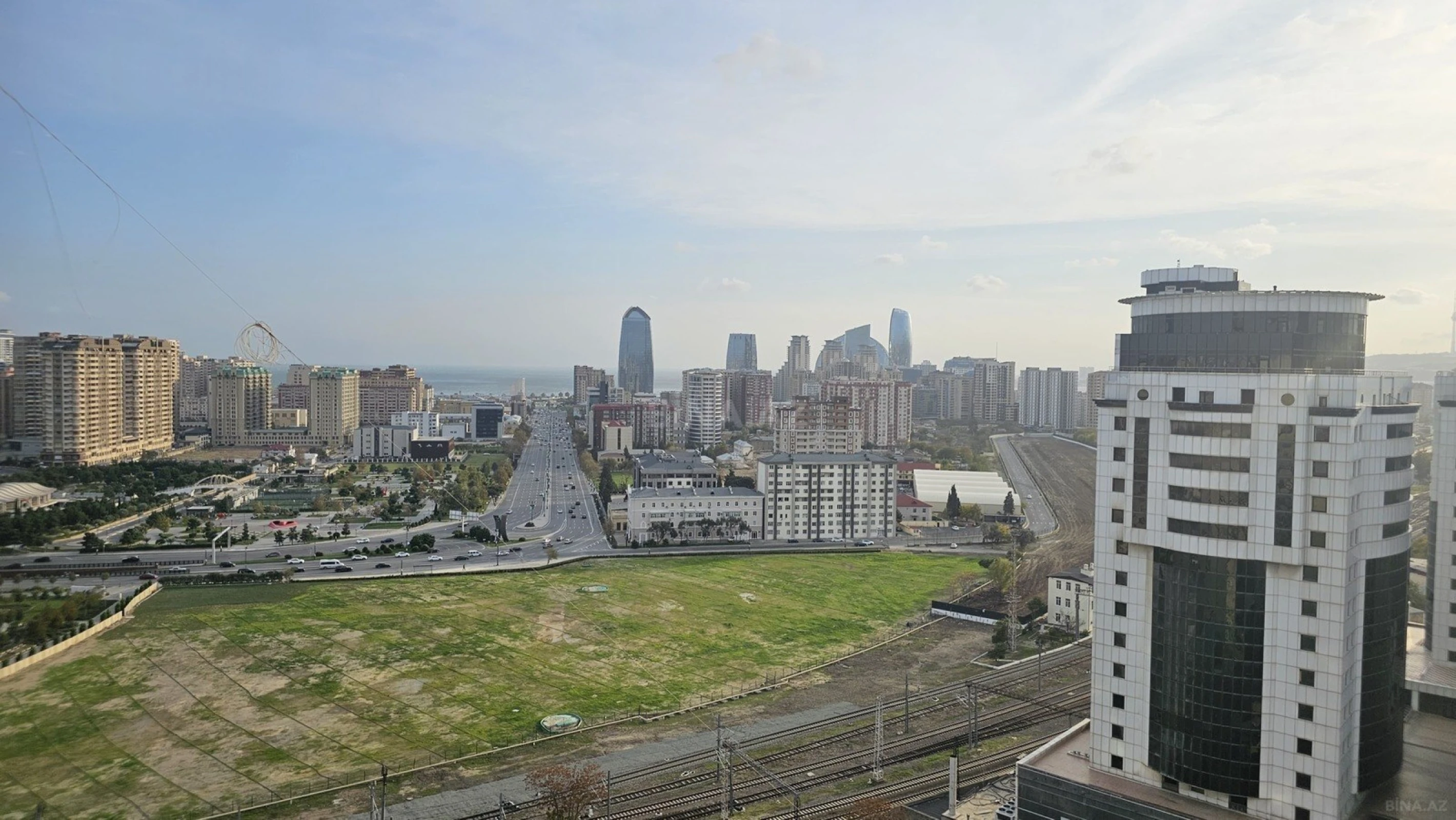 Kirayə verilir 3 otaqlı mənzil 120 m²