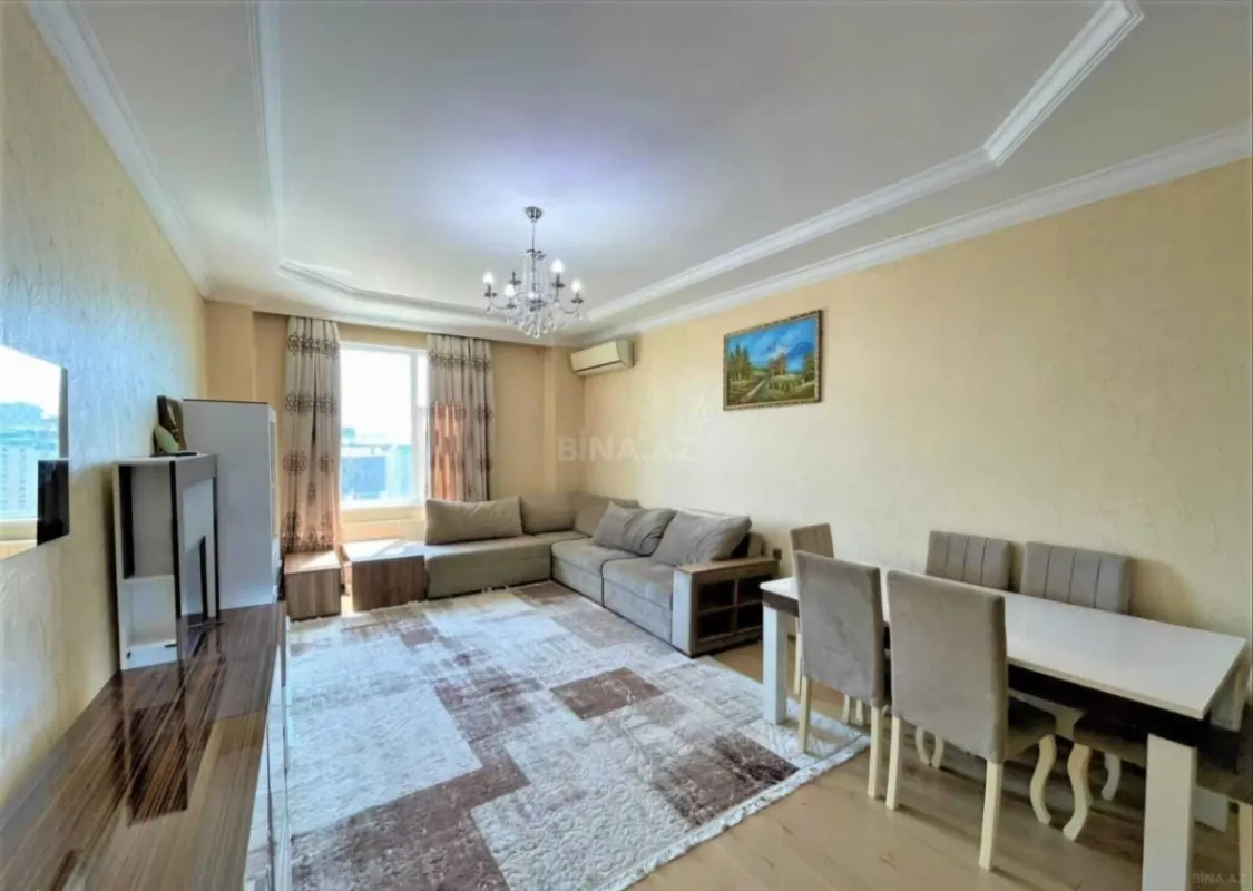 Kirayə verilir 3 otaqlı mənzil 120 m²