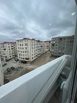 Satılır 2 otaqlı mənzil 44 m²