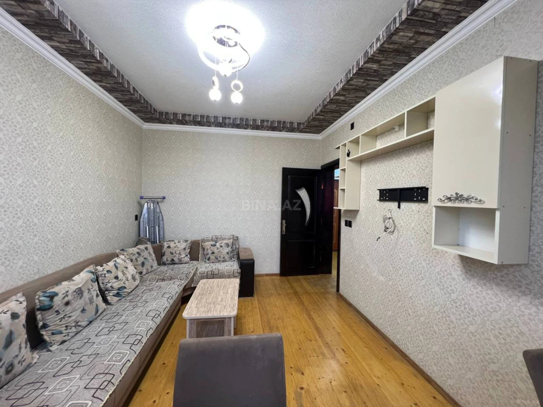 Kirayə verilir 2 otaqlı mənzil 37 m²