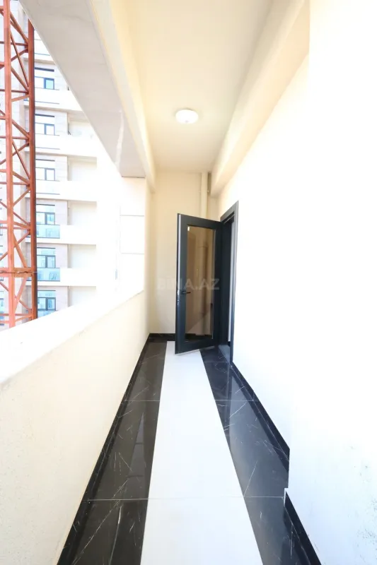 Satılır 3 otaqlı mənzil 107 m²