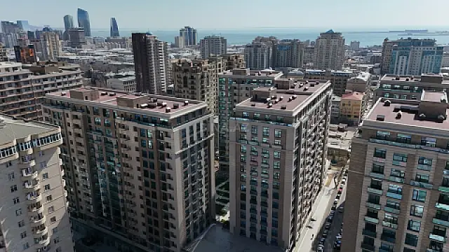 Satılır 3 otaqlı mənzil 107 m² — Bakı, Nizami 3 otaq 107.00 m²