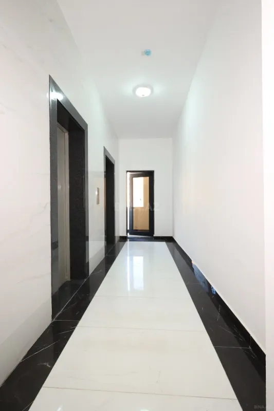 Satılır 3 otaqlı mənzil 107 m²