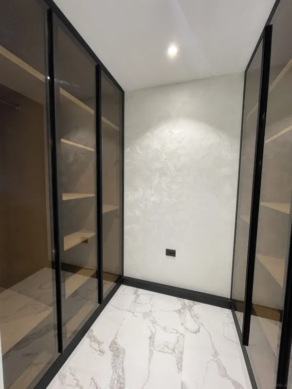Satılır 3 otaqlı mənzil 115 m²