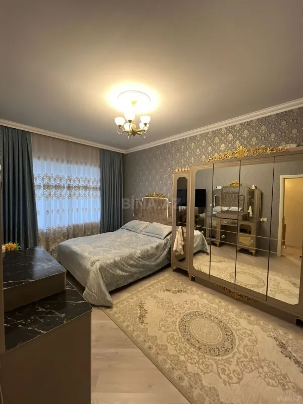 Satılır 5 otaqlı həyət evi 150 m²