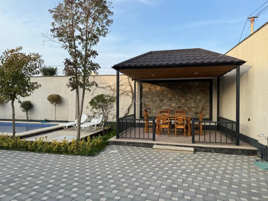 Kirayə verilir 4 otaqlı həyət evi 180 m²