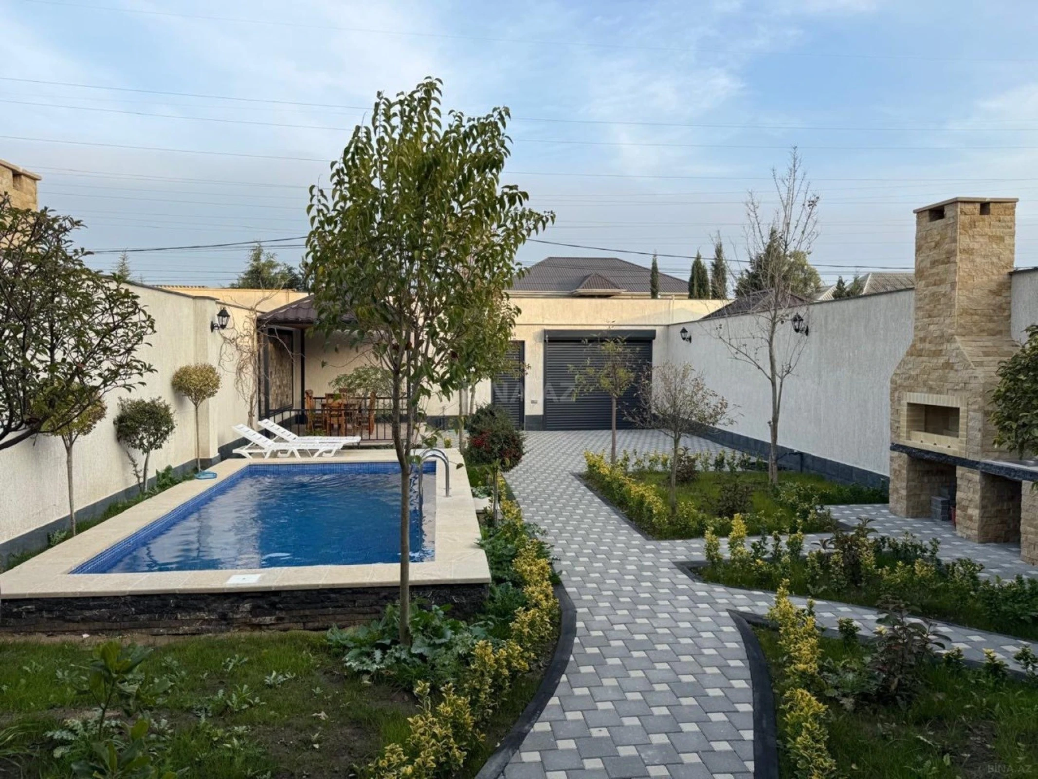 Kirayə verilir 4 otaqlı həyət evi 180 m²