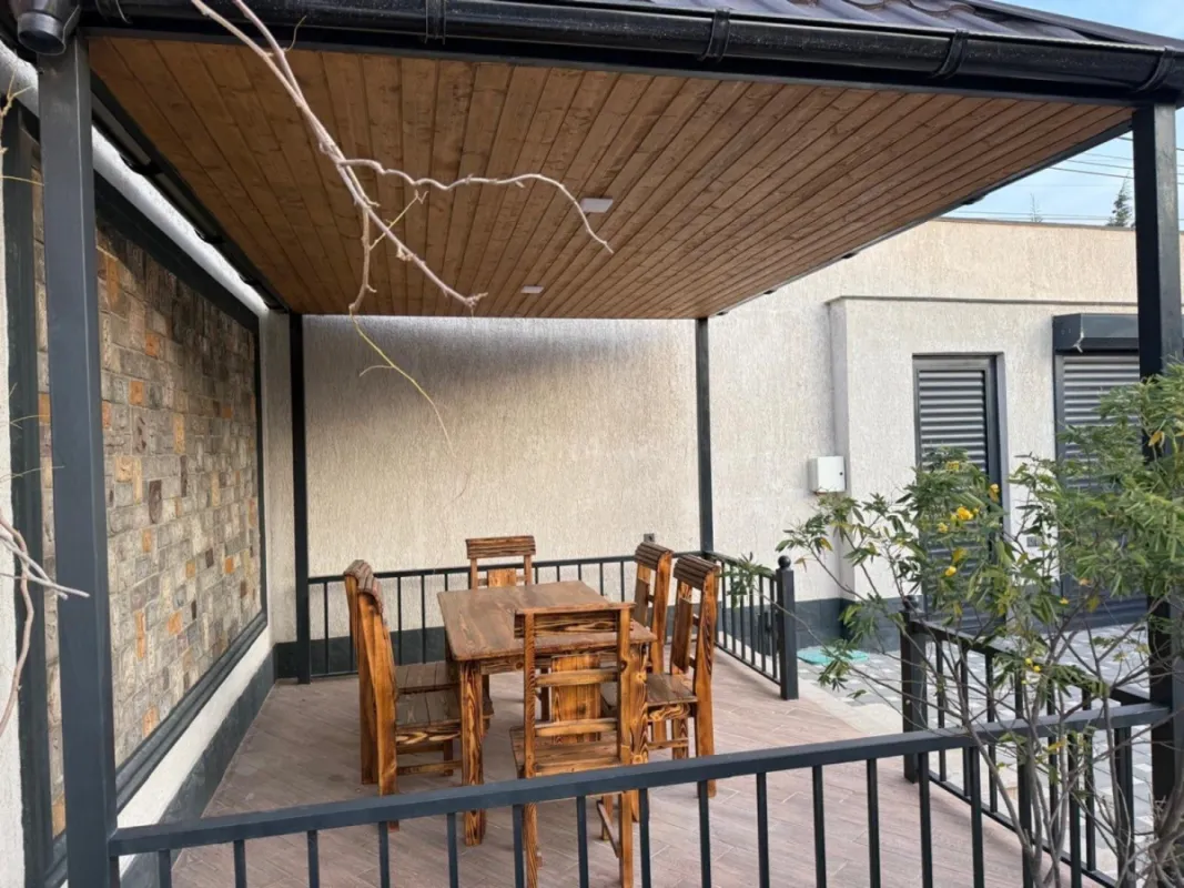 Kirayə verilir 4 otaqlı həyət evi 180 m²