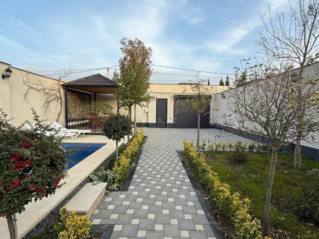 Kirayə verilir 4 otaqlı həyət evi 180 m²