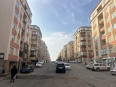 Satılır obyekt 140 m²
