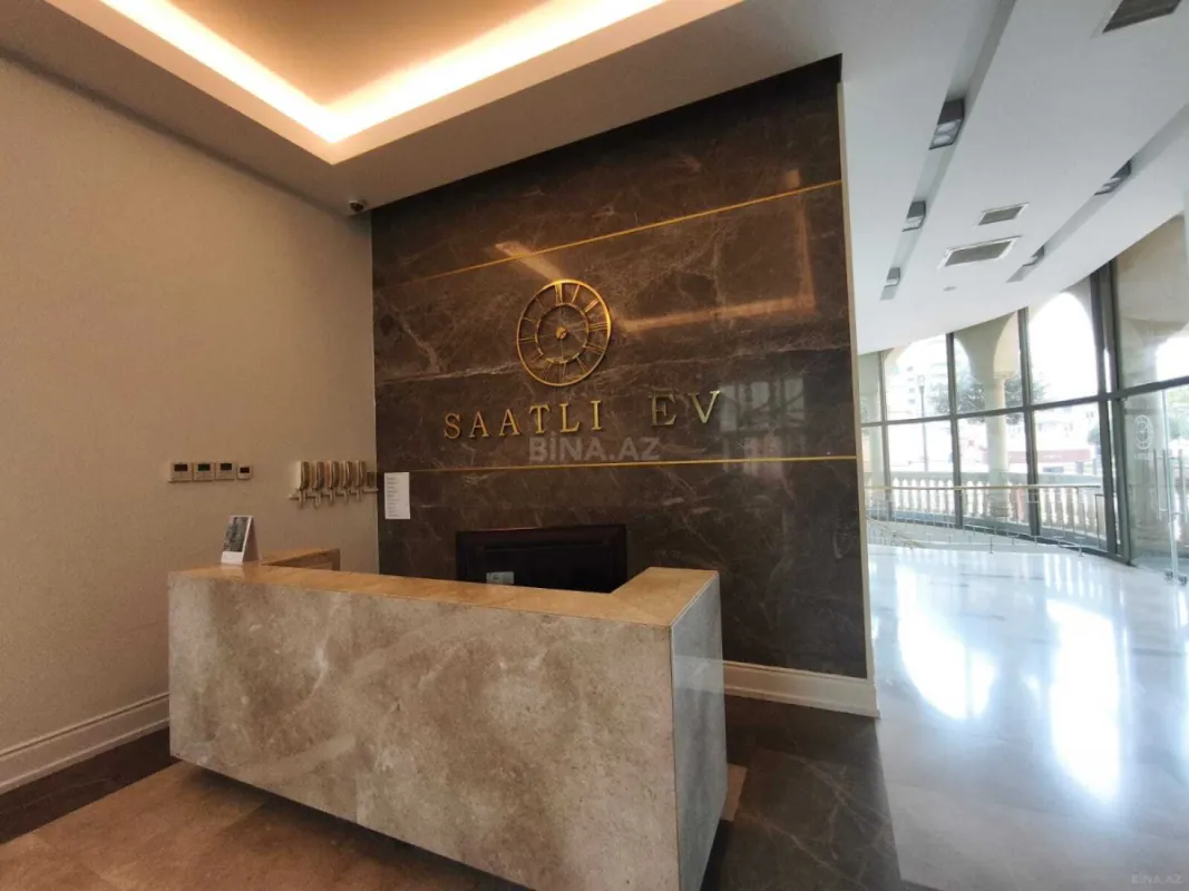 Satılır 4 otaqlı mənzil 210 m²