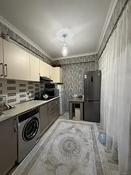 Satılır 2 otaqlı mənzil 42 m²