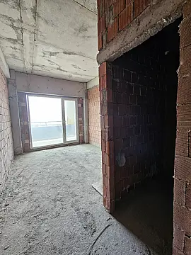 Satılır 4 otaqlı mənzil 166.5 m²