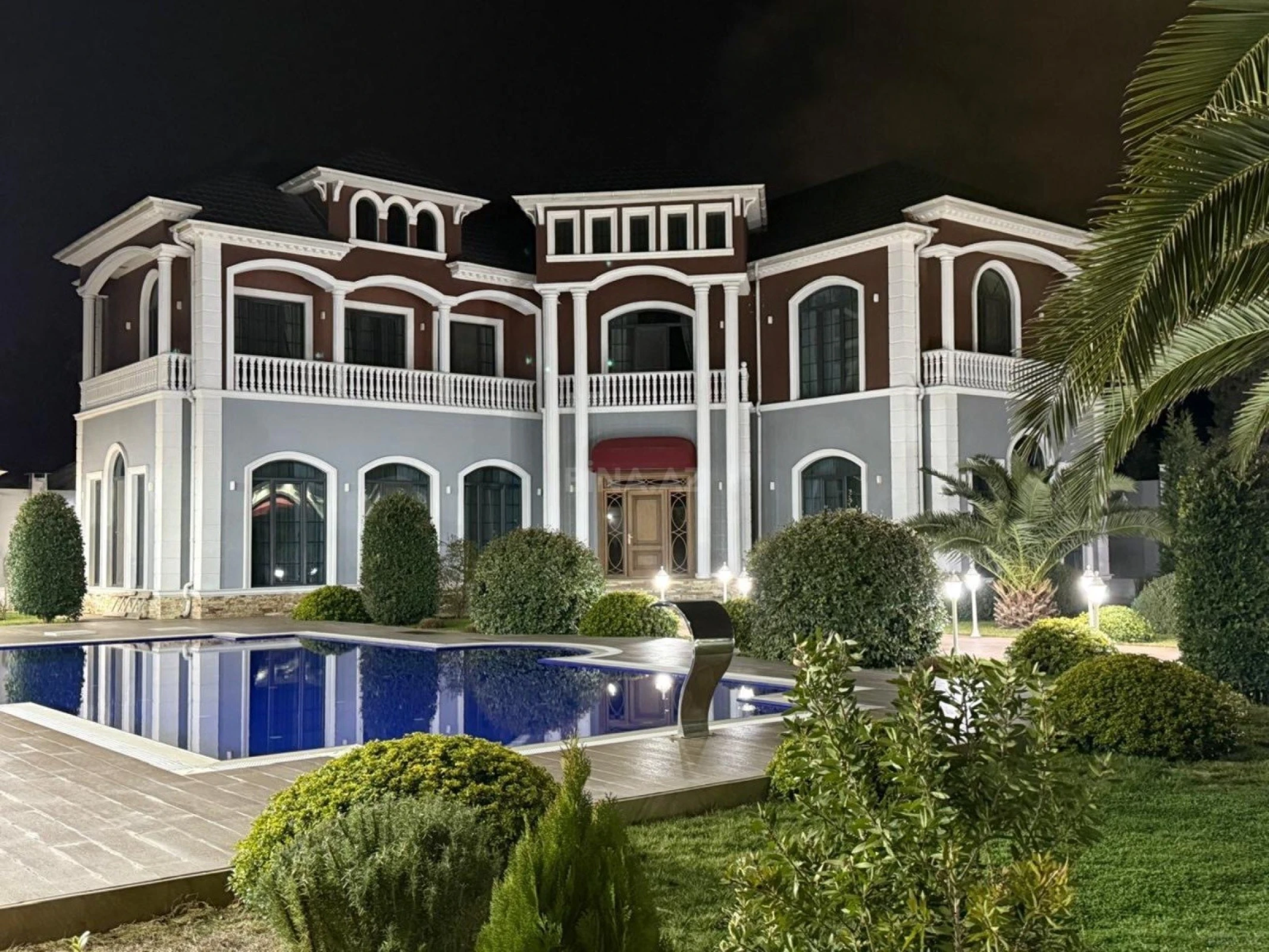 Kirayə verilir 7 otaqlı həyət evi 650 m²