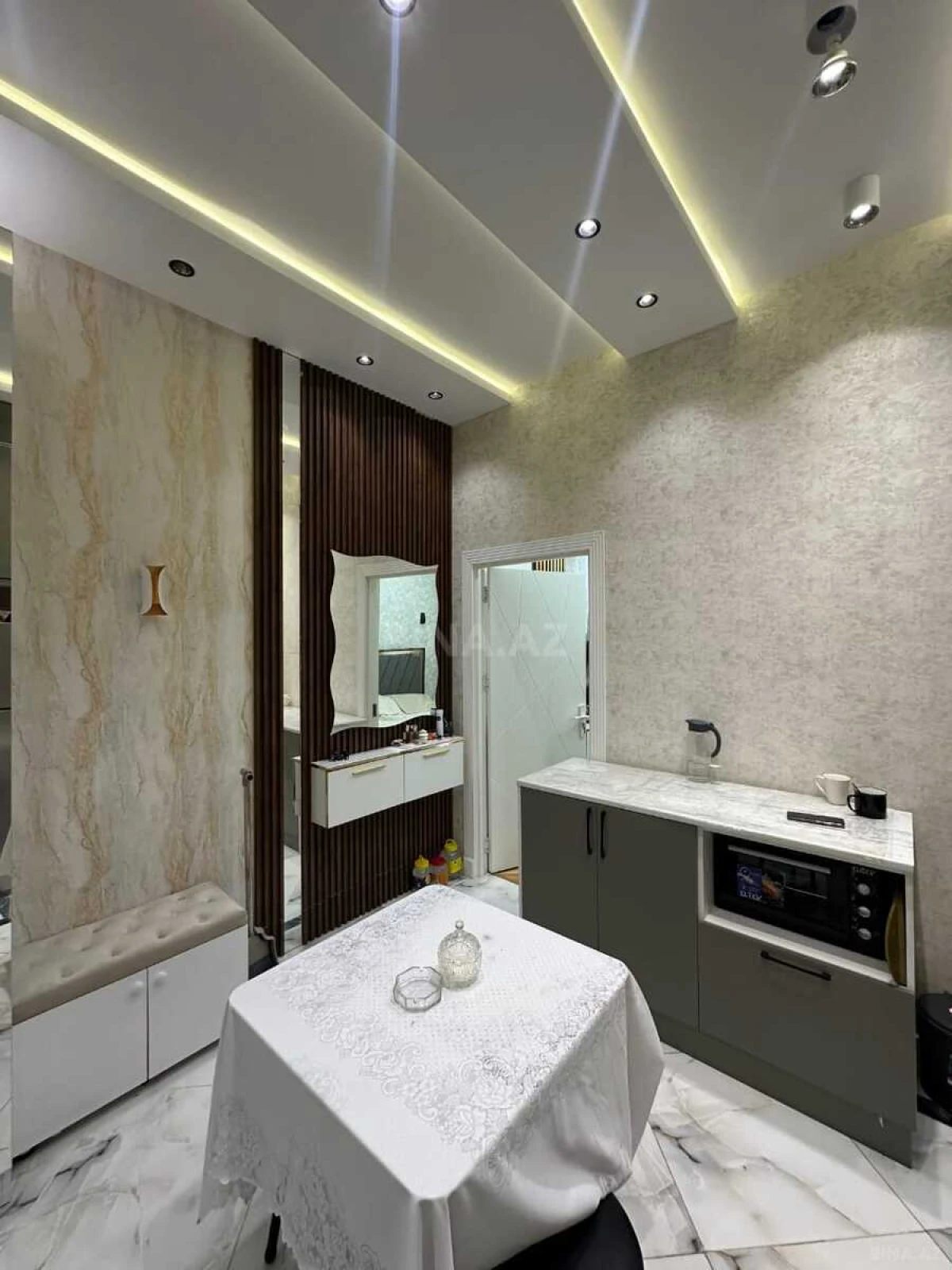 Satılır 2 otaqlı mənzil 60 m²