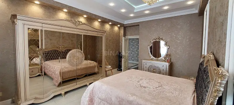 Kirayə verilir 4 otaqlı mənzil 160 m²