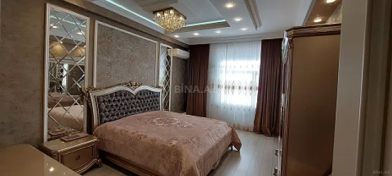Kirayə verilir 4 otaqlı mənzil 160 m²