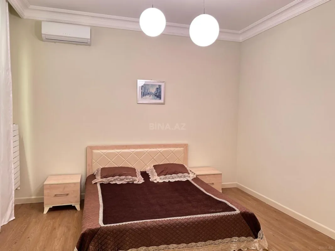 Kirayə verilir 4 otaqlı həyət evi 300 m²