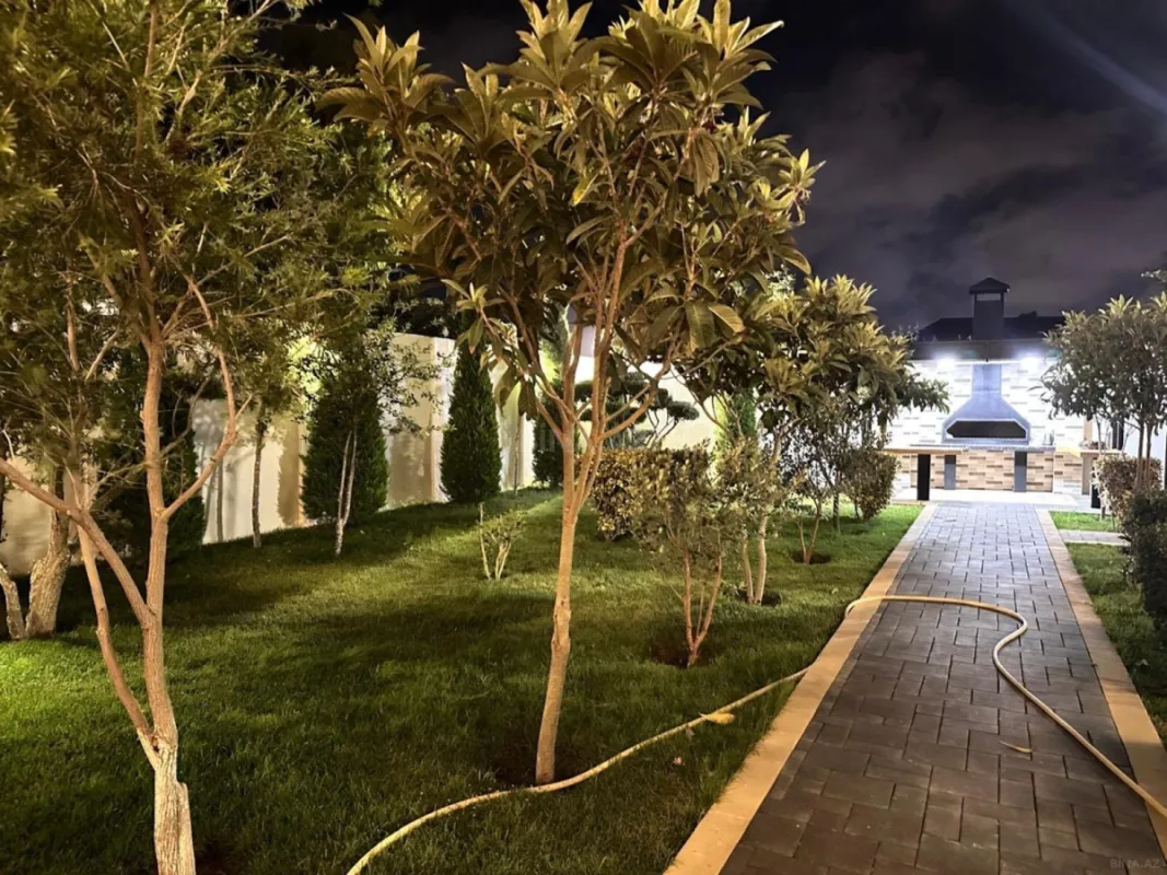 Kirayə verilir 4 otaqlı həyət evi 300 m²