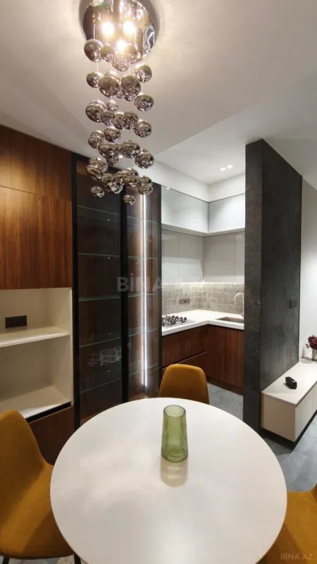 Satılır 3 otaqlı mənzil 74 m²