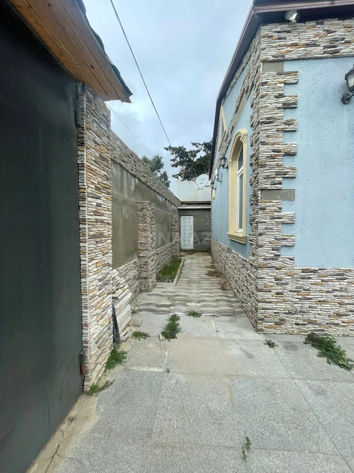 Satılır 3 otaqlı həyət evi 160 m²