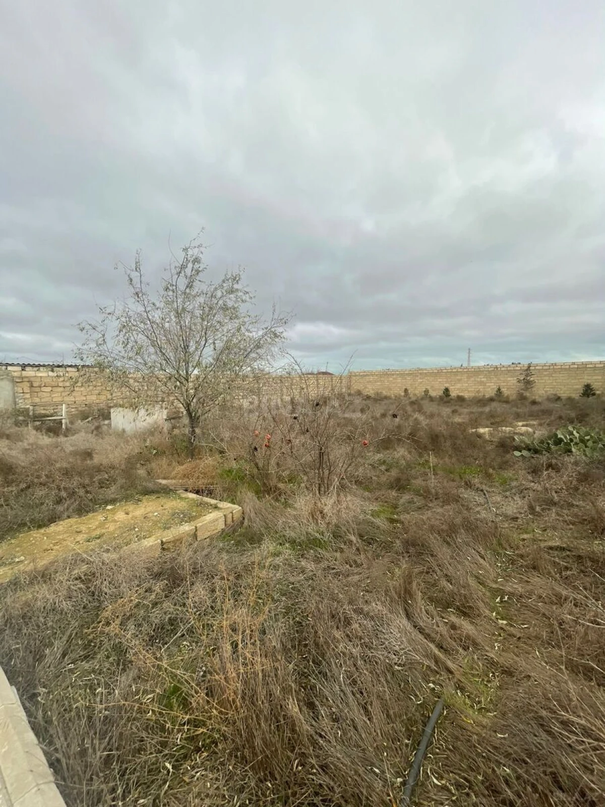 Satılır 3 otaqlı həyət evi 160 m²