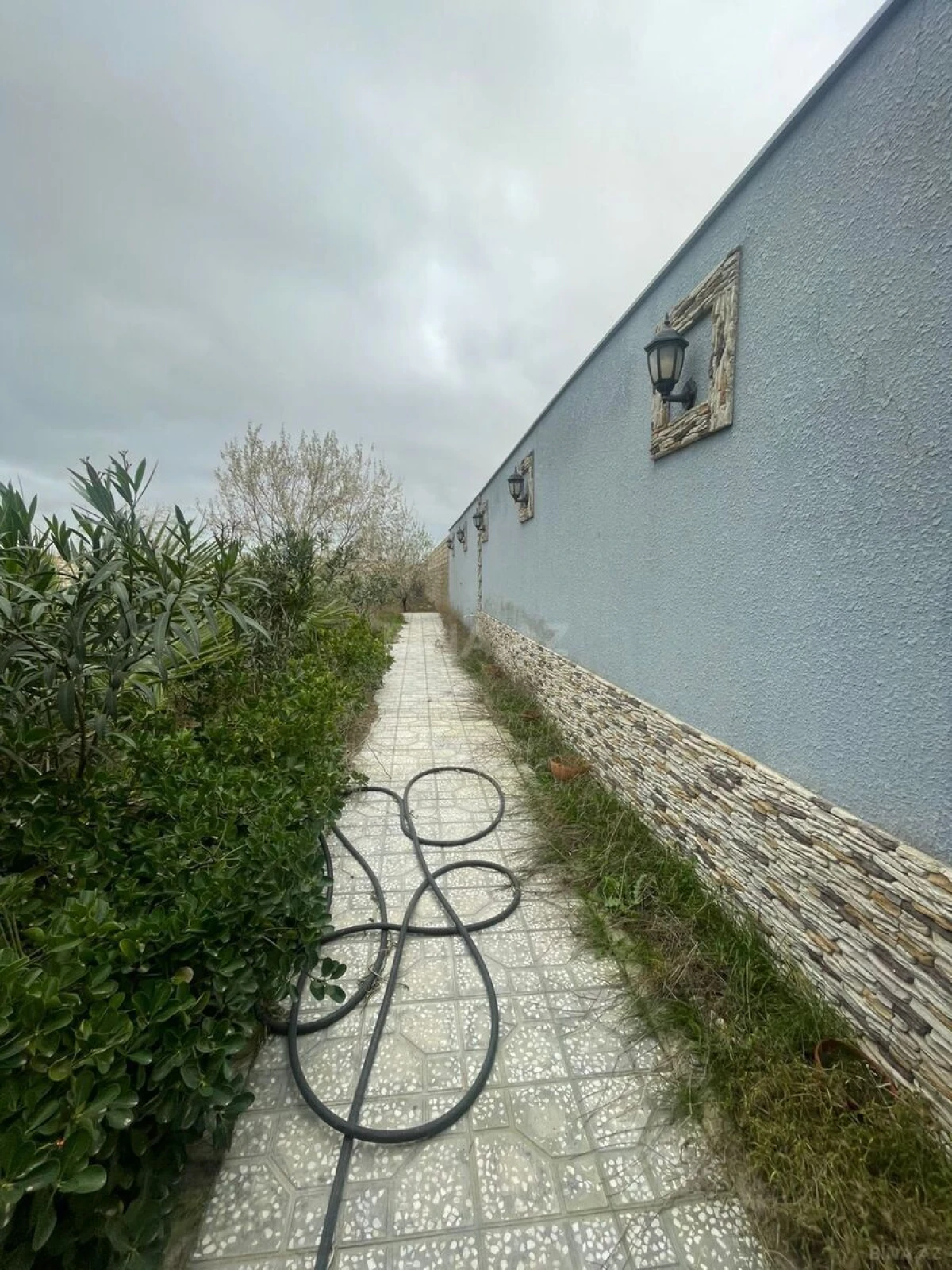 Satılır 3 otaqlı həyət evi 160 m²