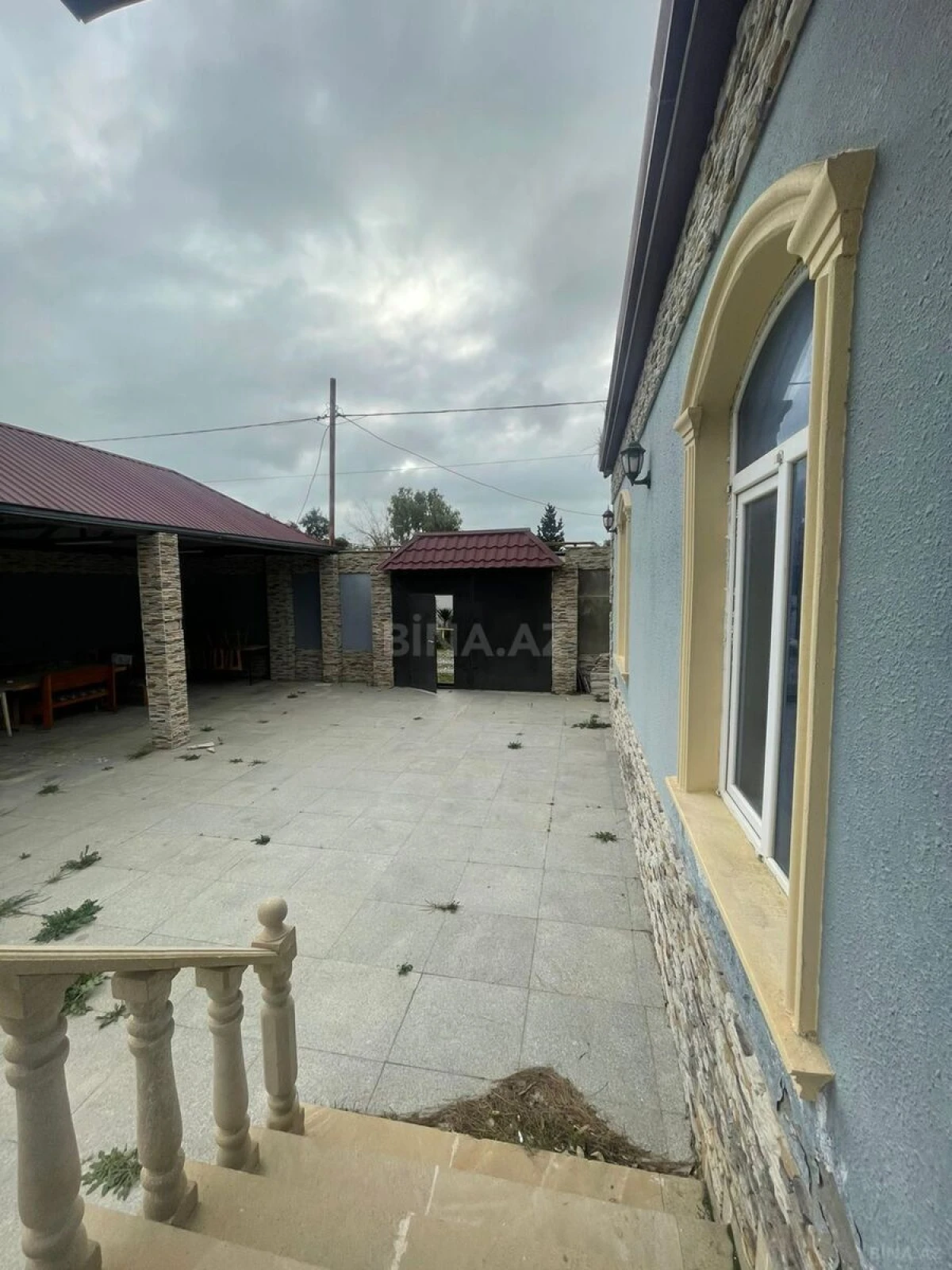 Satılır 3 otaqlı həyət evi 160 m²