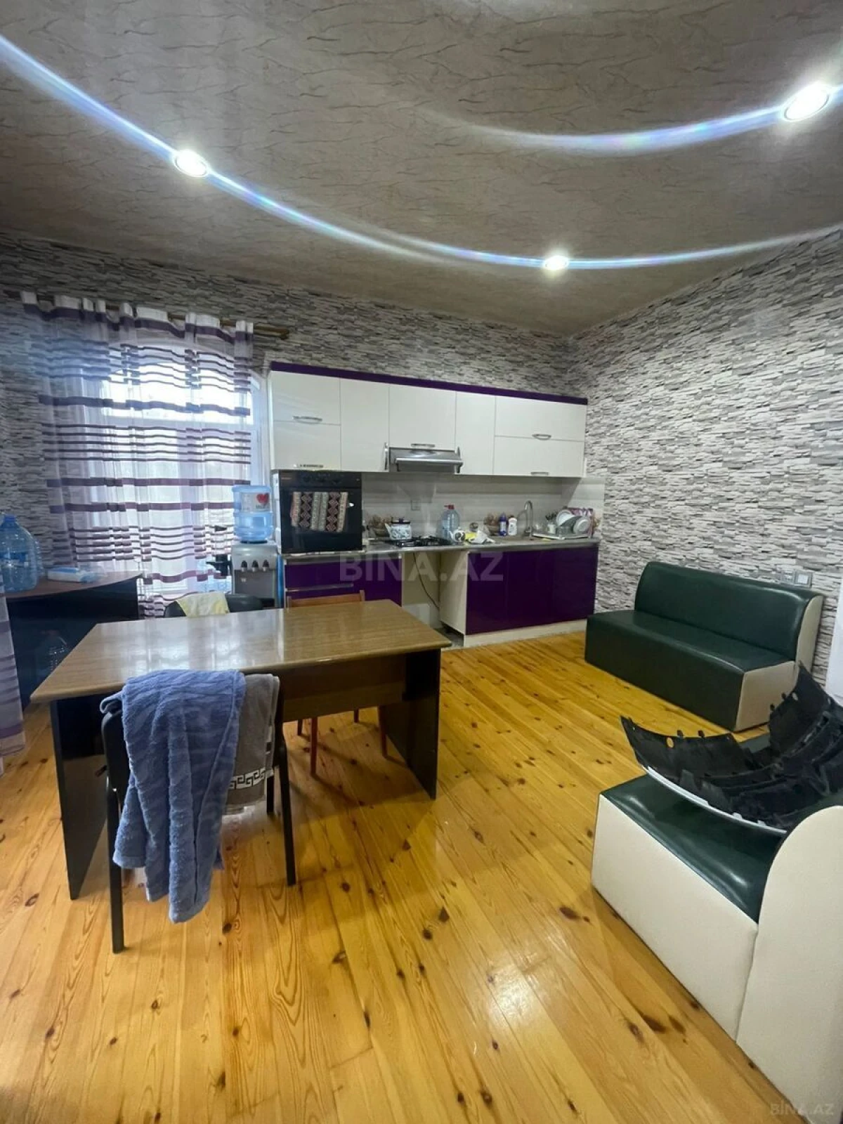 Satılır 3 otaqlı həyət evi 160 m²