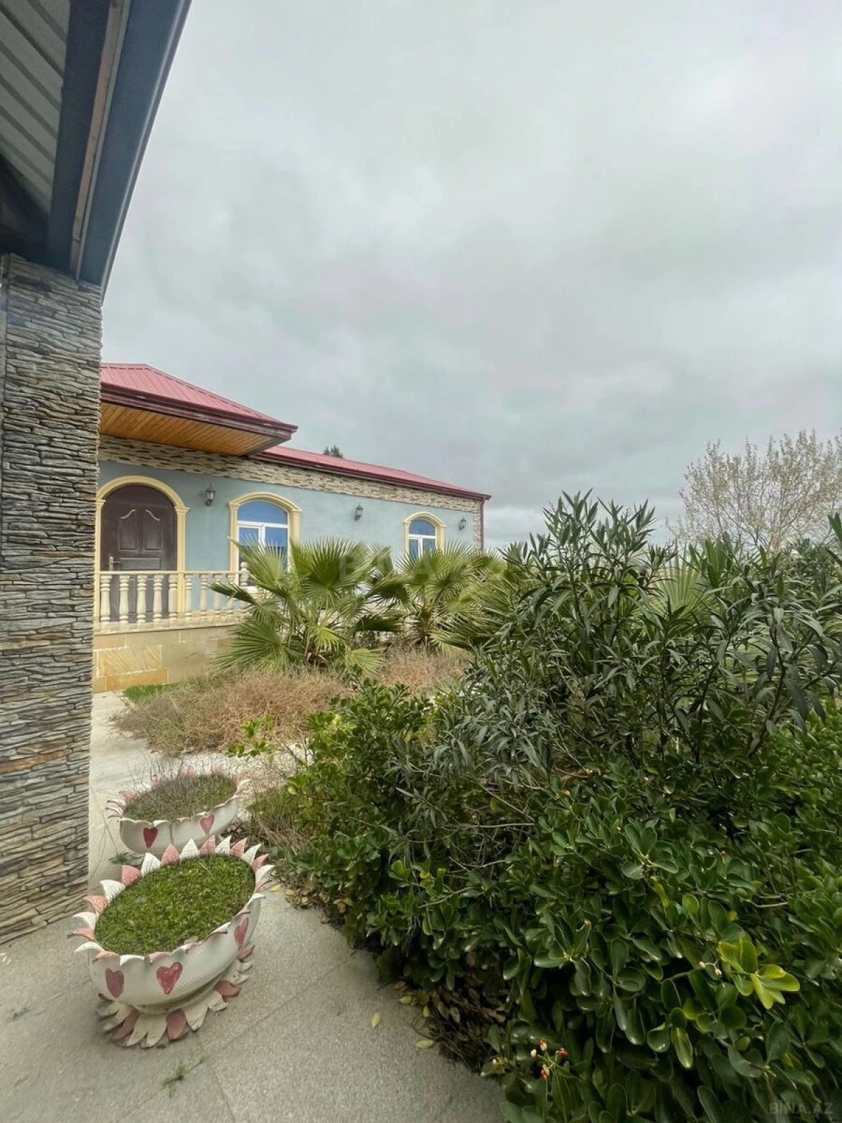 Satılır 3 otaqlı həyət evi 160 m²