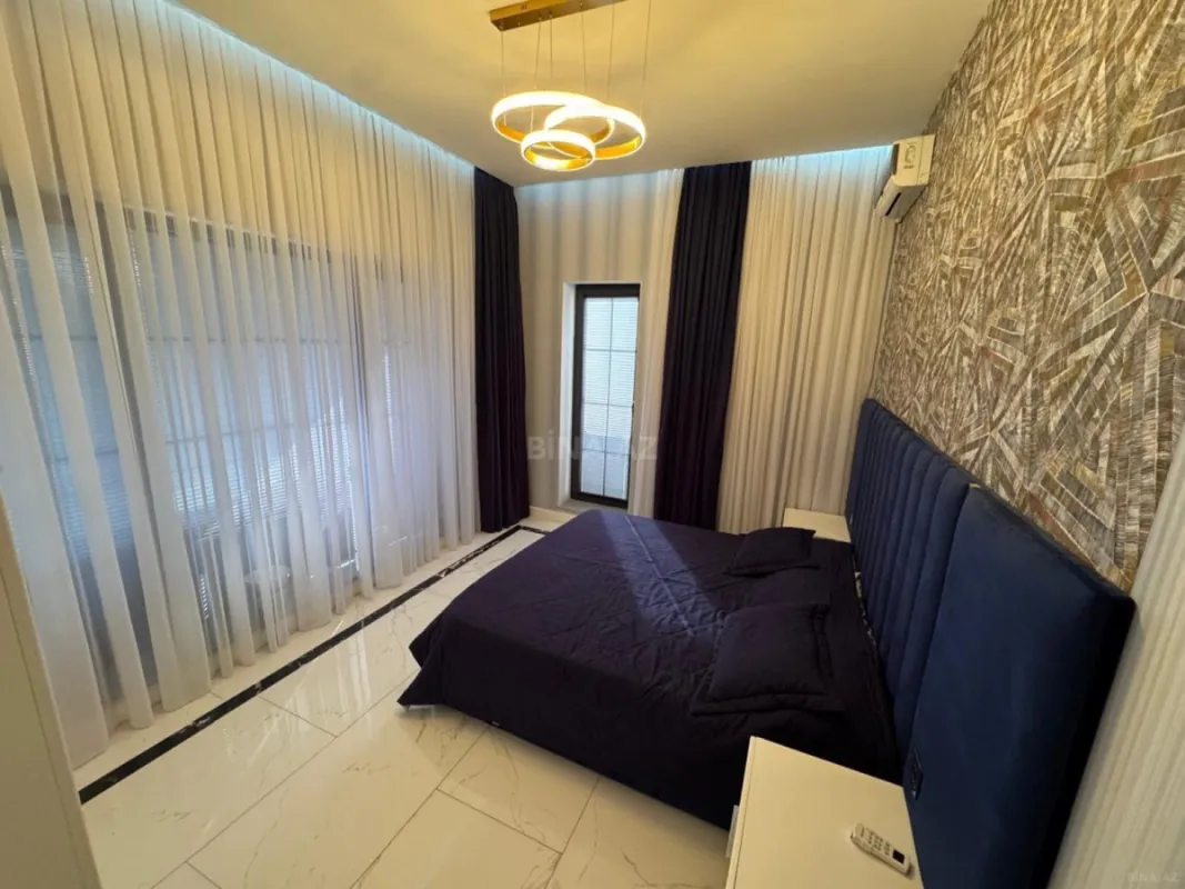 Kirayə verilir 4 otaqlı həyət evi 200 m²