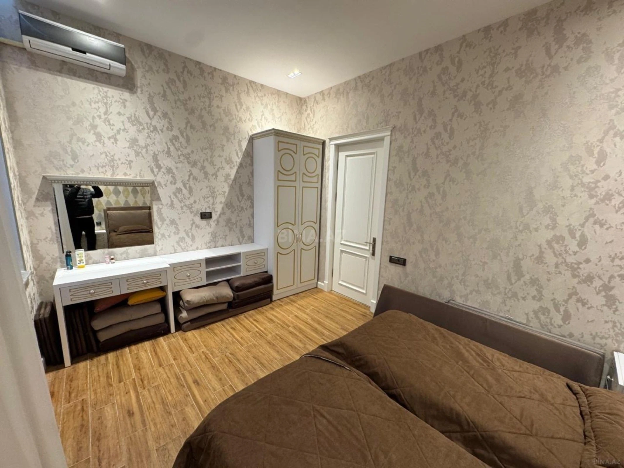 Kirayə verilir 4 otaqlı həyət evi 200 m²