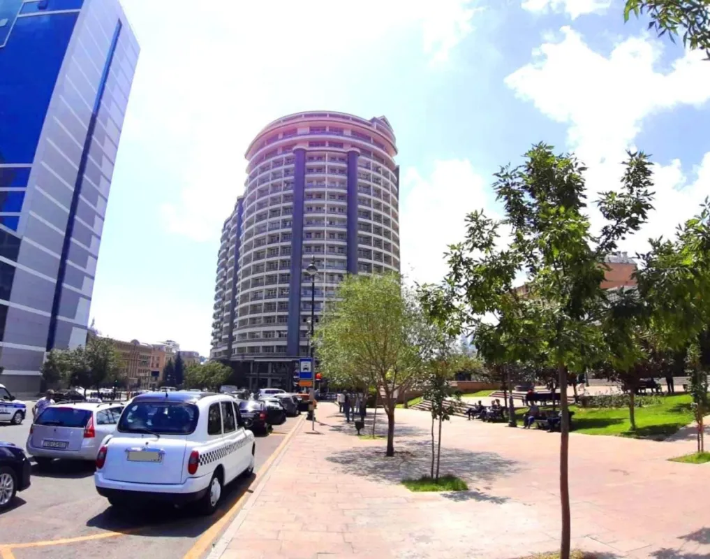 Satılır 3 otaqlı mənzil 80 m²