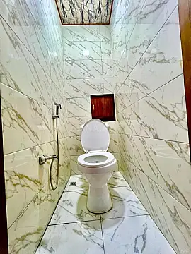 Satılır 2 otaqlı mənzil 58 m²