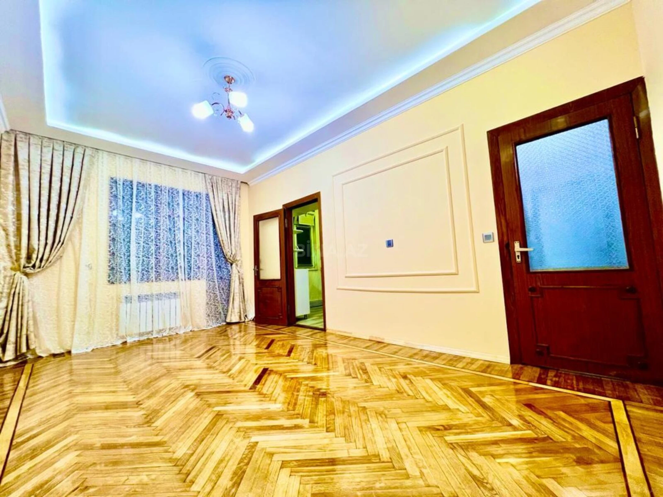Satılır 2 otaqlı mənzil 58 m²