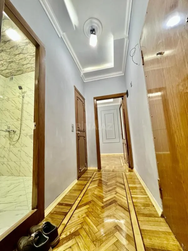 Satılır 2 otaqlı mənzil 58 m²