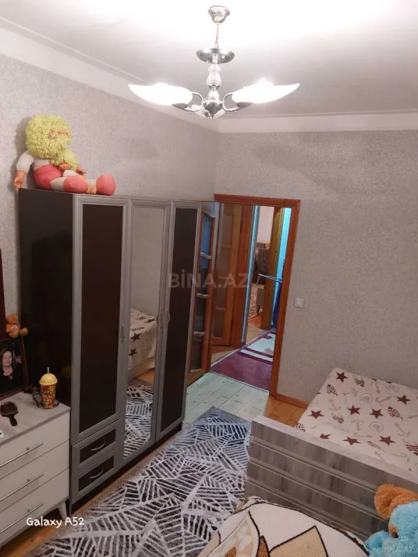 Satılır 3 otaqlı mənzil 70 m²