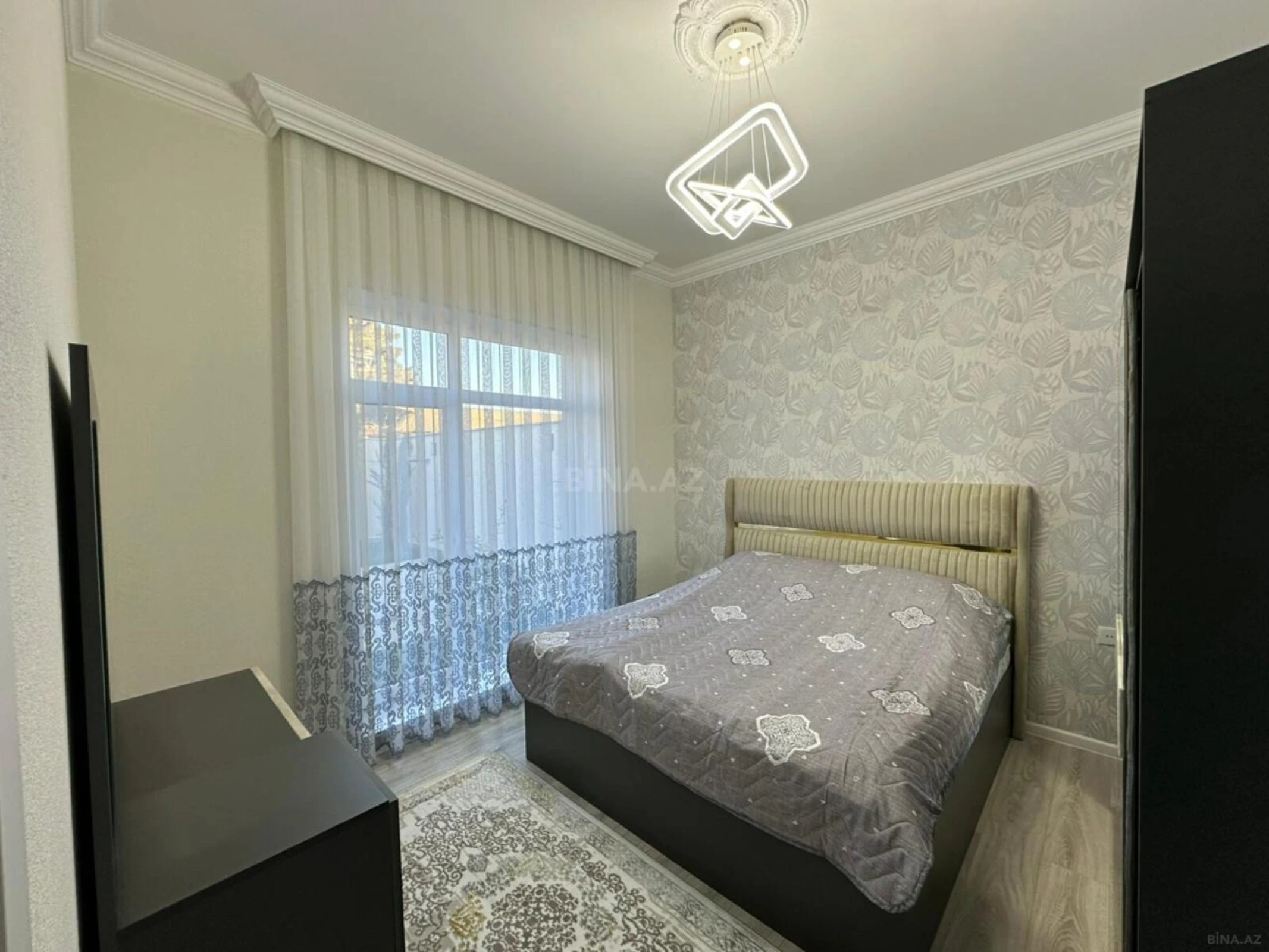 Kirayə verilir 4 otaqlı həyət evi 200 m²