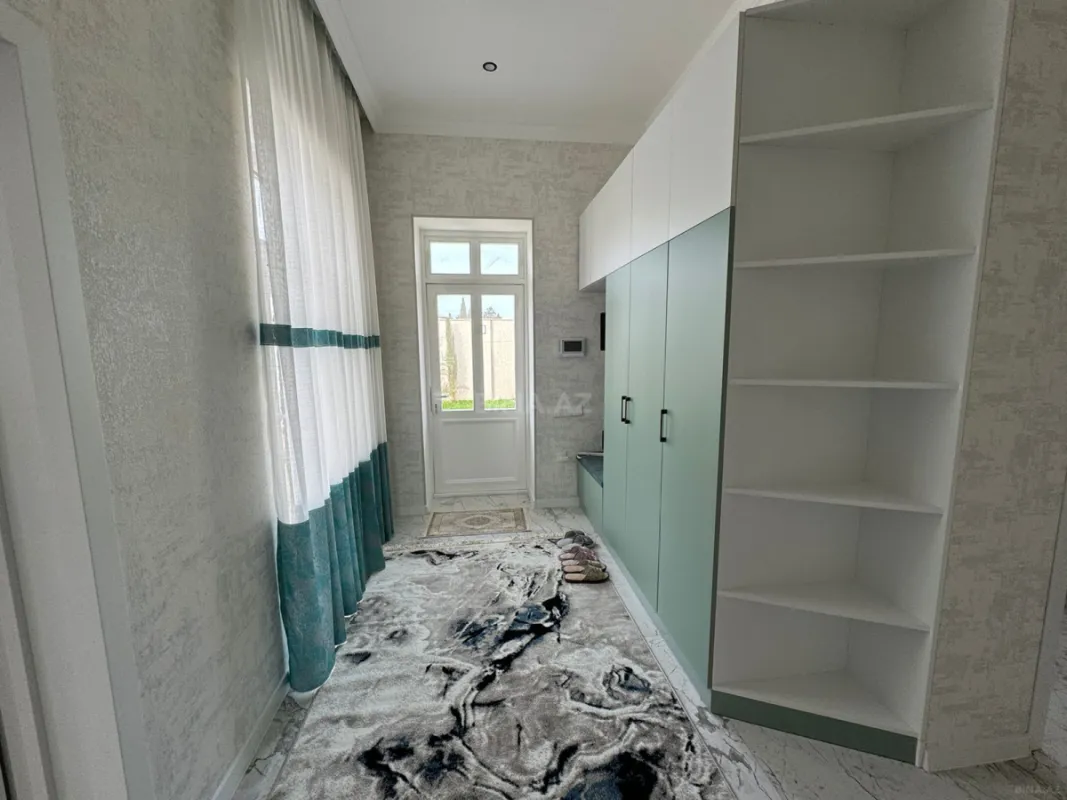 Kirayə verilir 4 otaqlı həyət evi 200 m²