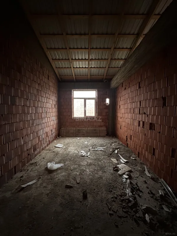 Satılır 2 otaqlı mənzil 71 m²